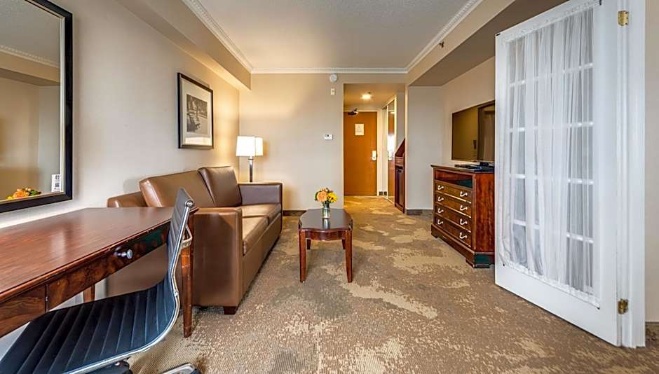 Monte Carlo Inn & Suites Downtown Markham