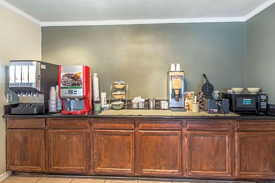 Quality Inn Homewood Birmingham I-65 – Homewood, AL