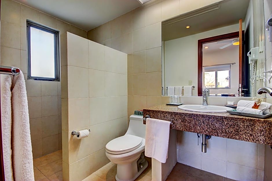 Riviera Maya Suites