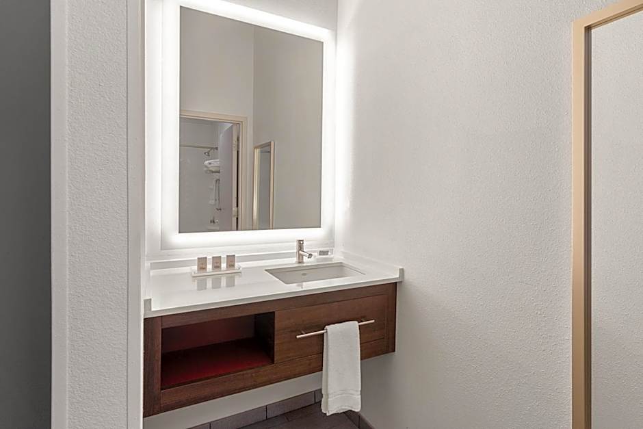 Holiday Inn & Suites Bothell - Seattle Northeast By IHG
