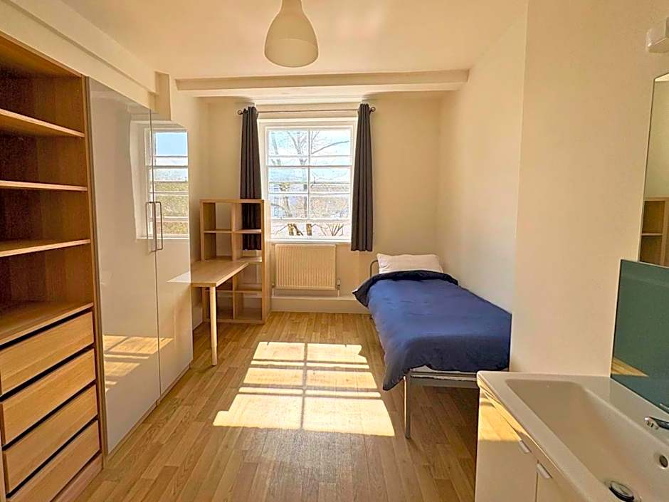 Bowden Court (Notting Hill)