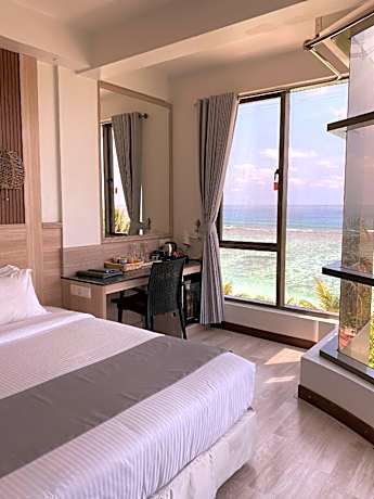Ocean View Sunrise Room