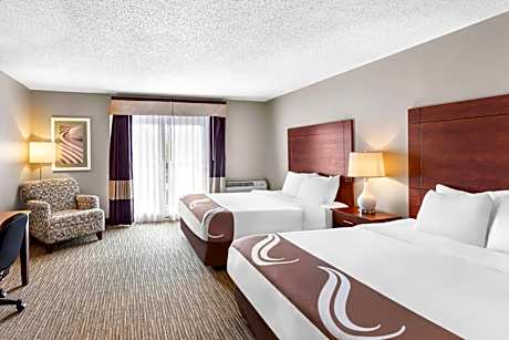 Queen Room with Two Queen Beds - Top Floor/Non Smoking