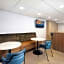 Country Inn & Suites by Radisson Asheville Downtown Tunnel Road