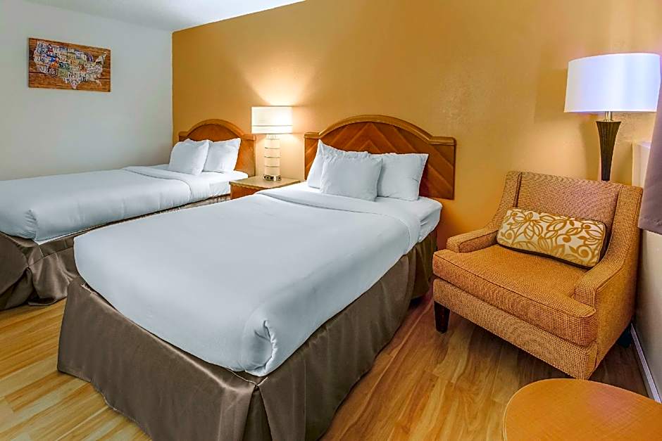 Econo Lodge Alliance