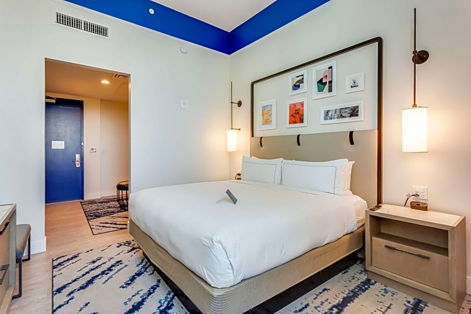 Serena Hotel Aventura, Tapestry Collection By Hilton