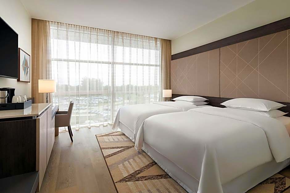 Sheraton Milan Malpensa Airport Hotel & Conference Centre