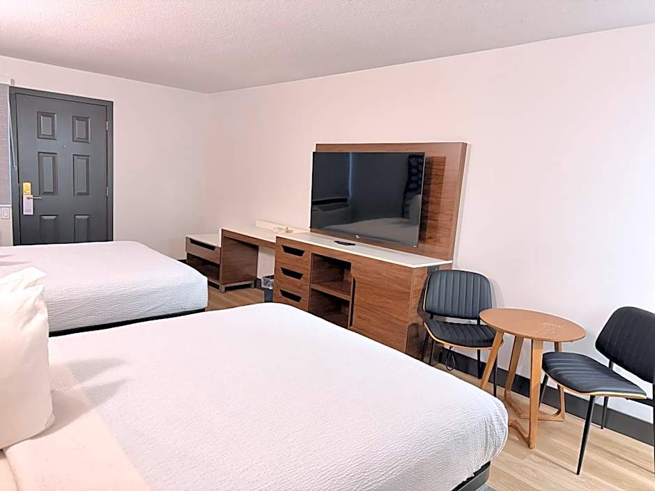 Sunshine Lodge Inn