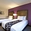 La Quinta Inn & Suites by Wyndham Baltimore Bwi Airport