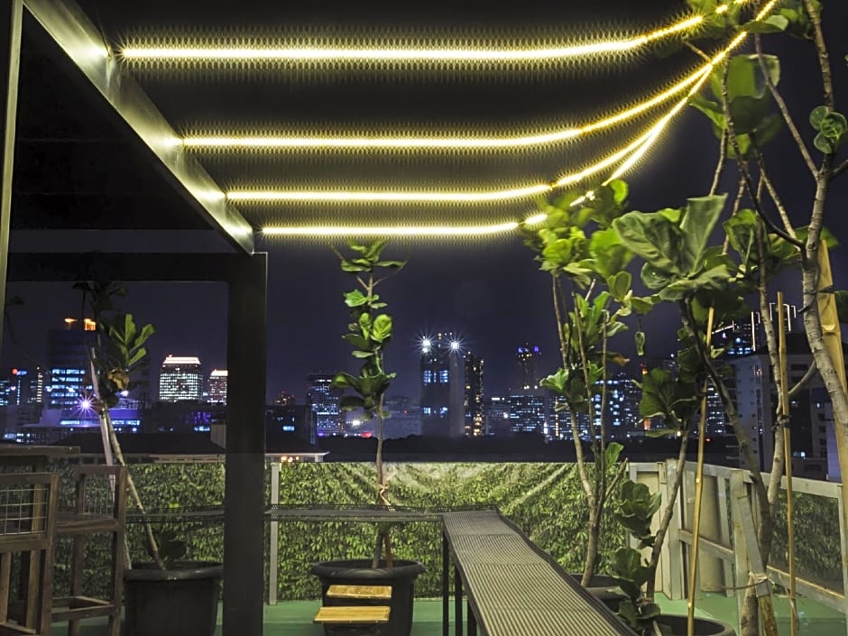 Dcozie Hotel by Prasanthi