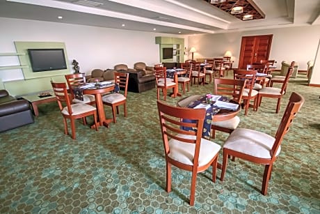 Crowne Plaza Maruma Hotel & Casino