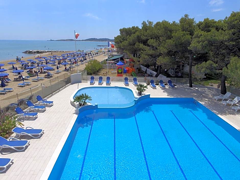 Villaggio Gabbiano Beach