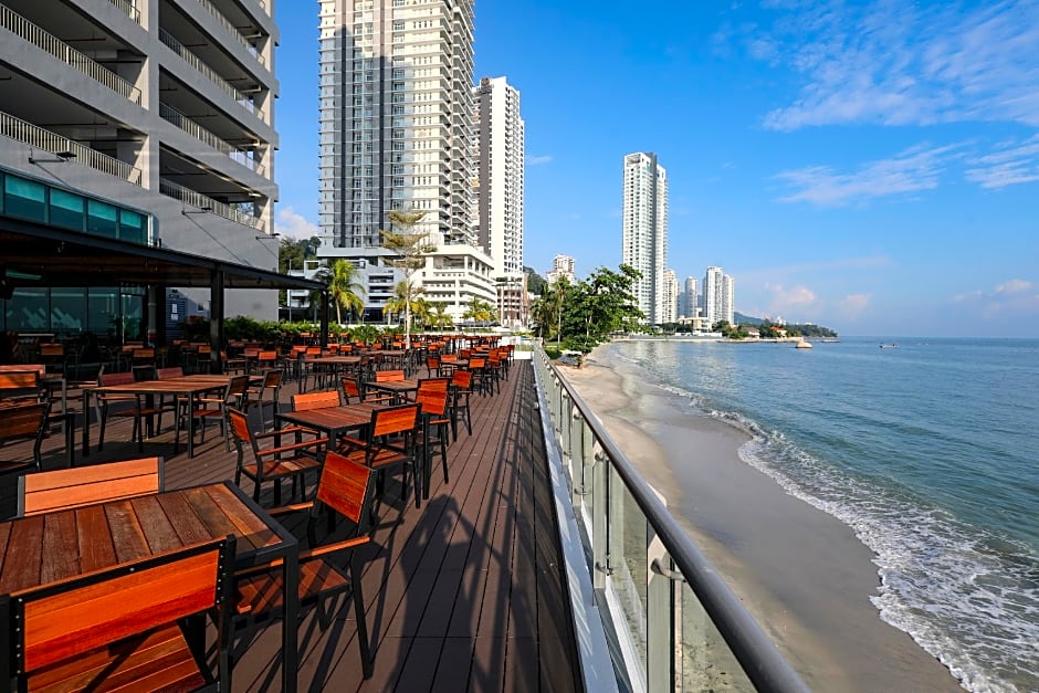 Hompton by the Beach Penang