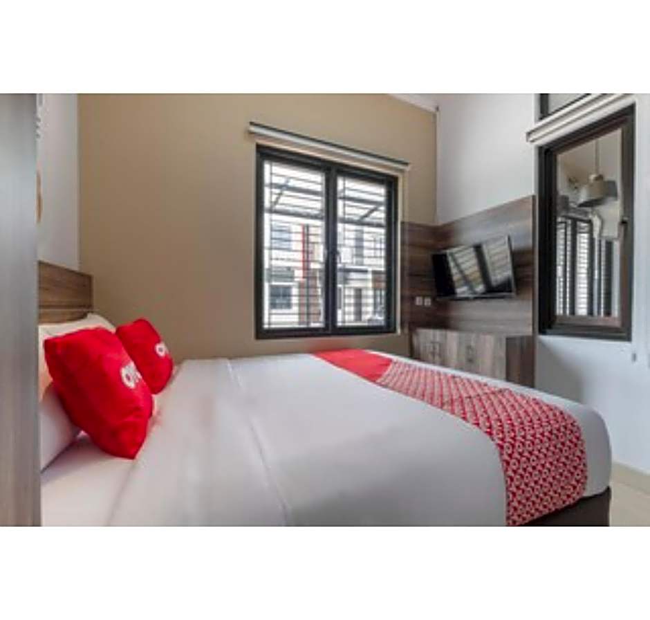 OYO Life 3246 Walnut Inn G-10