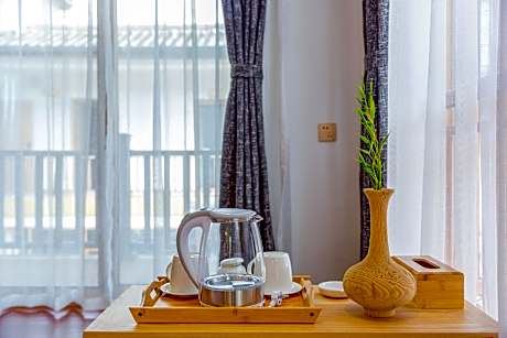 Lijiang Impression Boutique Inn