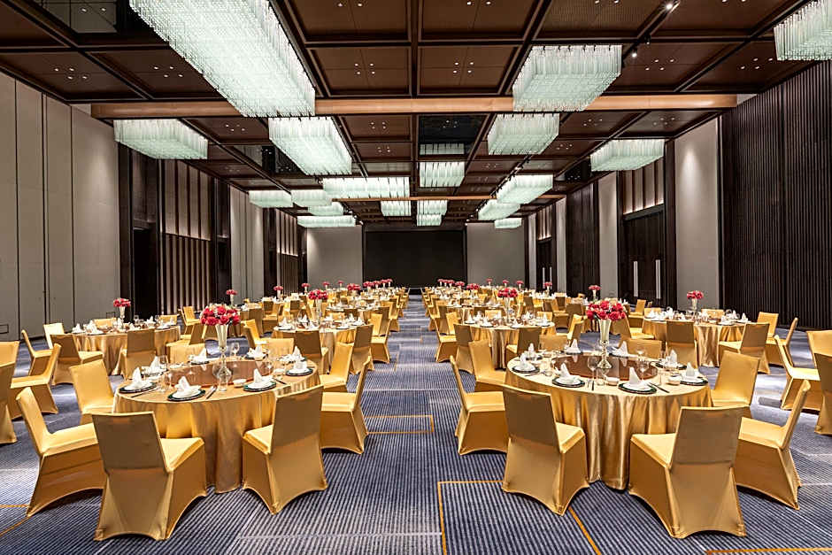 Crowne Plaza Jiangmen Binjiang By IHG