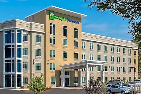 Holiday Inn Express and Suites Norwood Boston Area by IHG
