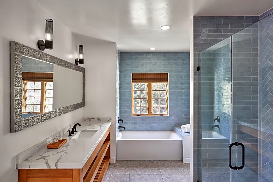 Zane Grey Pueblo Hotel