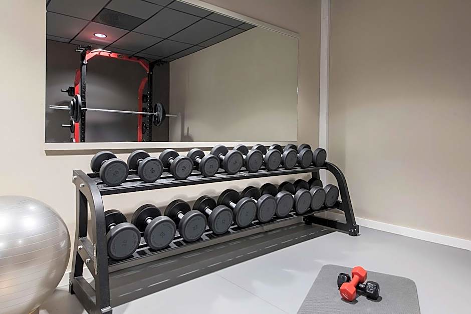 Park Inn by Radisson Oslo Airport Hotel West