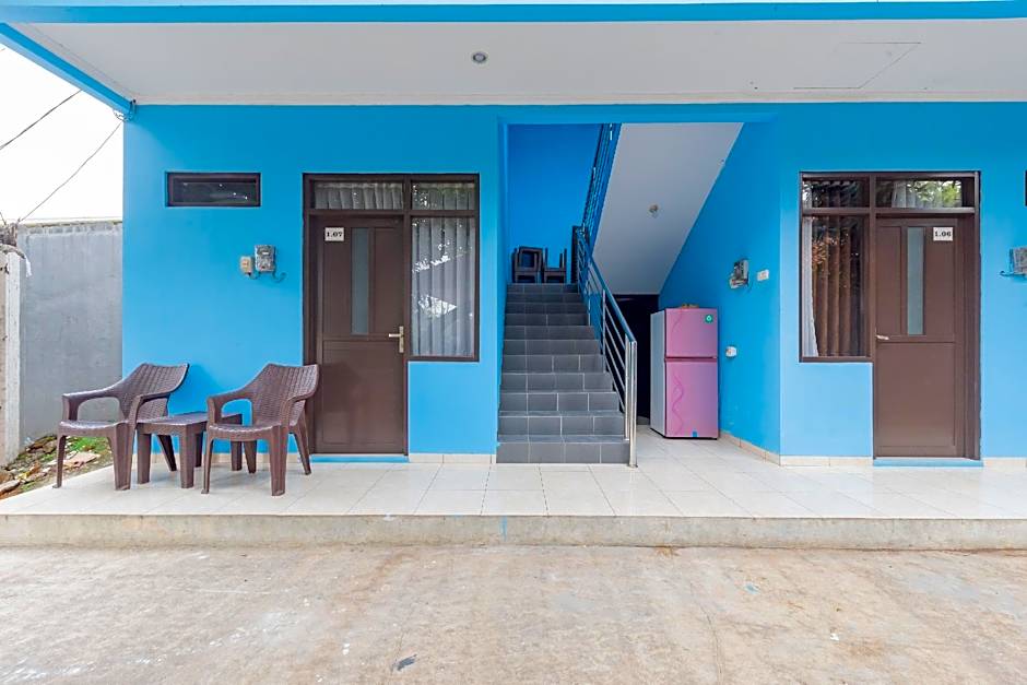 RedDoorz Syariah near Alun Alun Palimanan