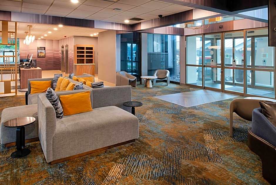 La Quinta Inn & Suites by Wyndham Seattle Sea-Tac Airport