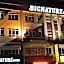 Signature Hotel