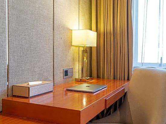 Parkgevn Hotel (Sanyuanli Metro Station, Guangzhou Railway Station)