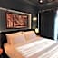 Double Bed Hotel