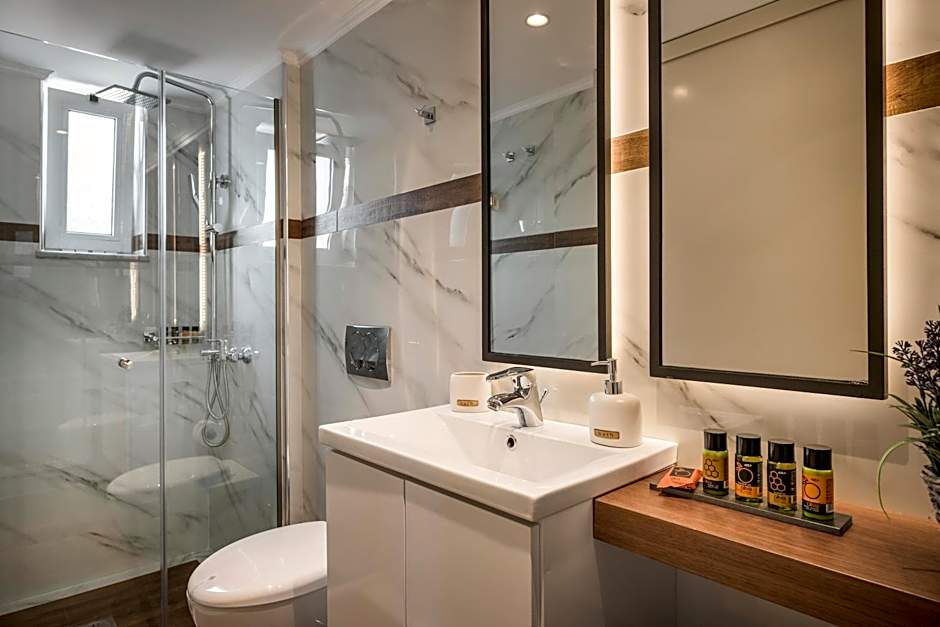 Sun Ray Luxury Apartments