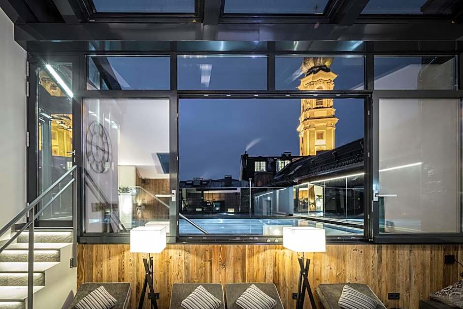 Hotel-Gasthof Höttl