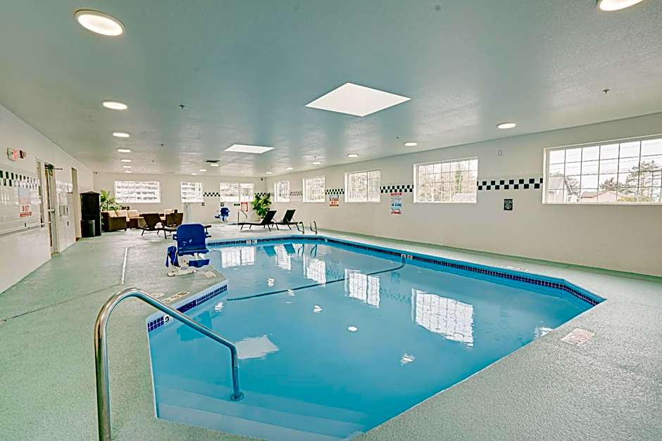 The Ashley Inn & Suites