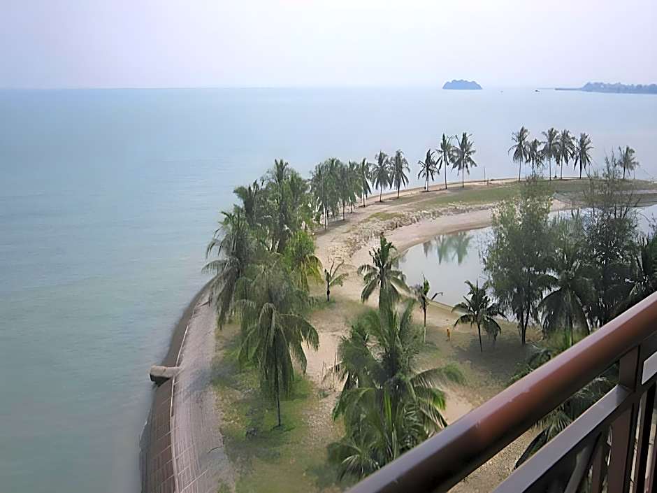 Paradise Lagoon Apartment