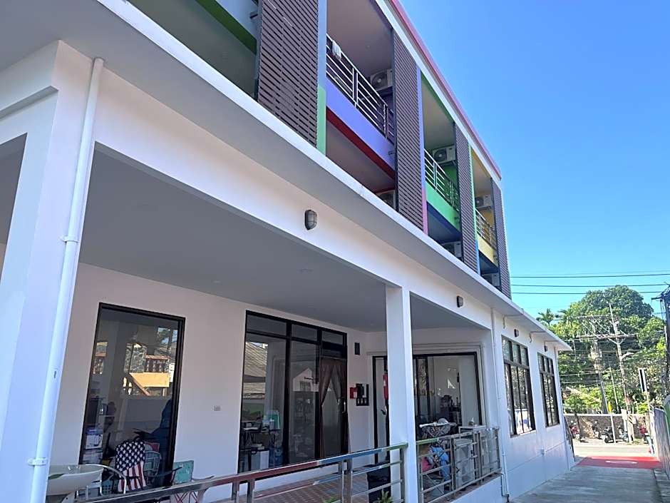 J & Ariya Hotel Near Samui Airport and Koh Phangan Pier