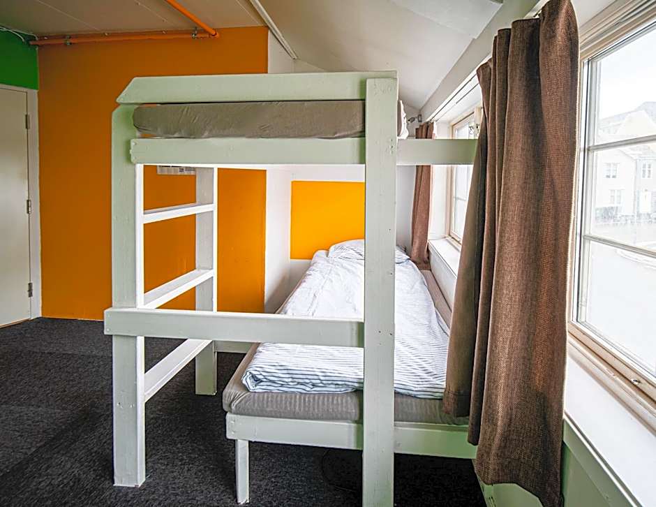 Tromso Activities Hostel