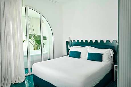 Double Room with Spa Bath