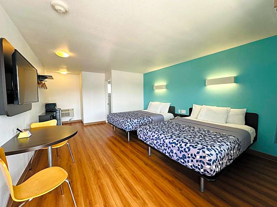 Beachside Inn