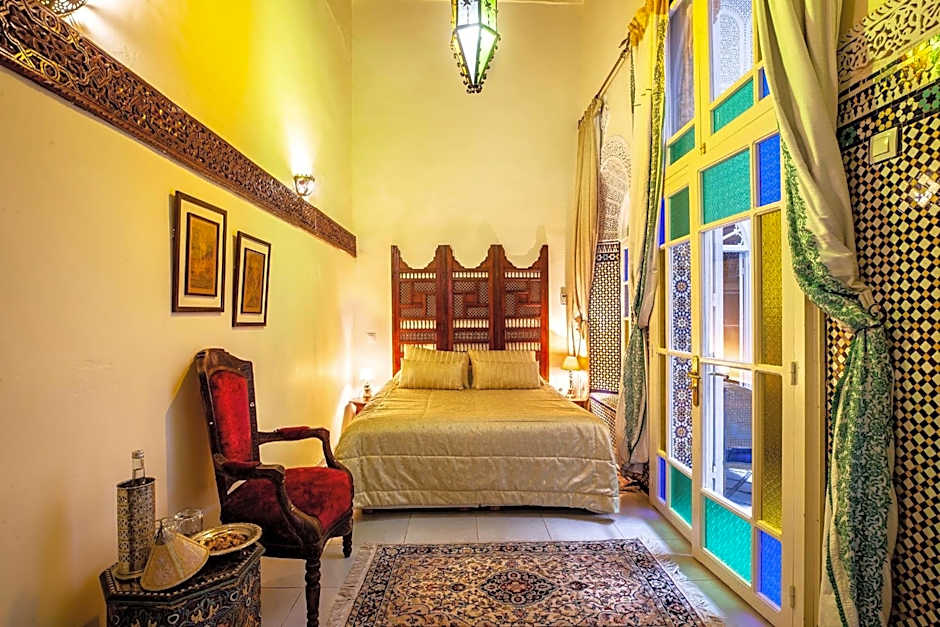 Dar Kika Salam By DKS