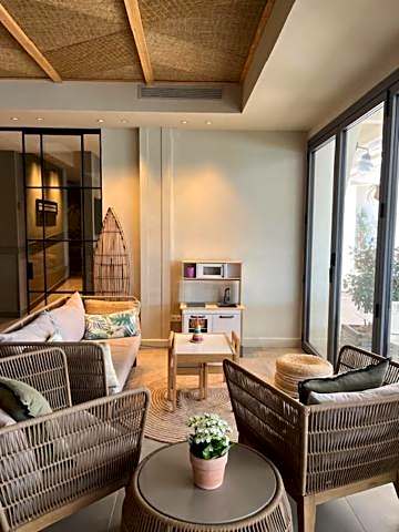 Hotel Restaurant Juanito Platja