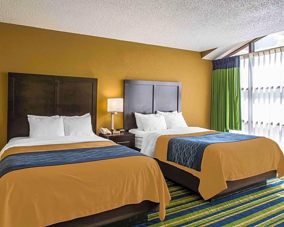 Comfort Inn & Suites Lantana - West Palm Beach South