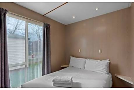 Superior Cottage - Sleeps 6