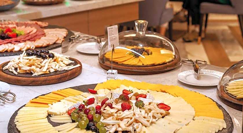 Intercontinental Baku Hotel By IHG