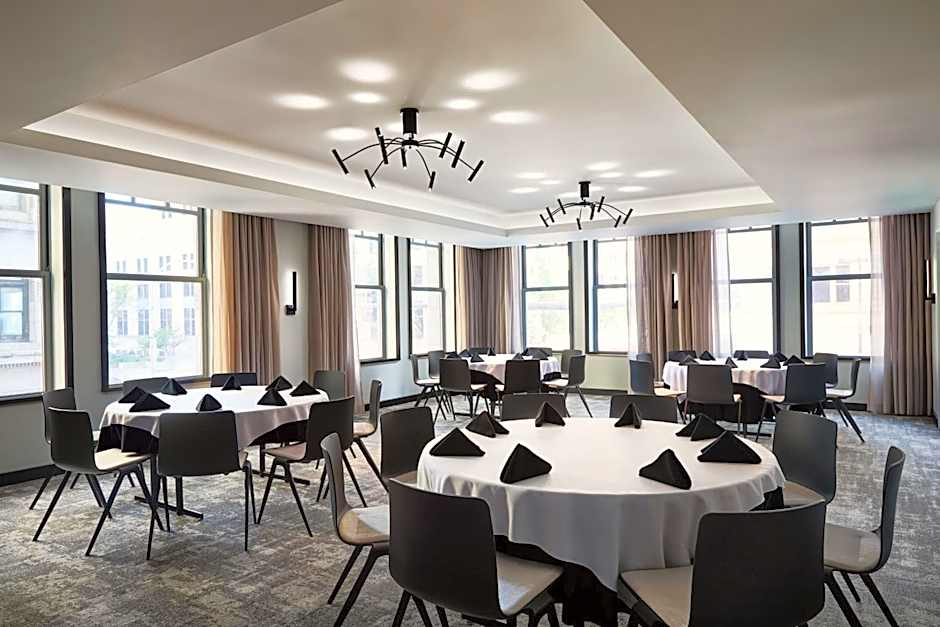 AC Hotel Kansas City Downtown