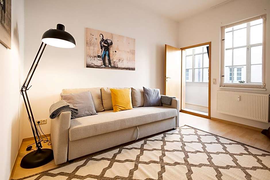 Apartments an der Oper - Innenstadt - Zentral - Küche - Wifi - Powered by Ko-Living