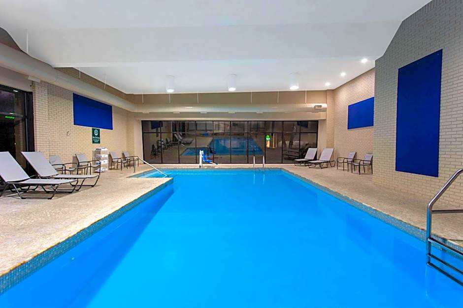 La Quinta Inn & Suites by Wyndham Effingham