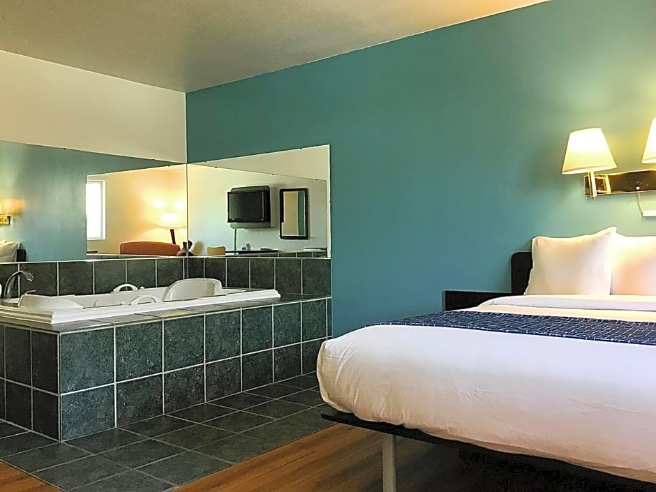 Travelodge Inn & Suites by Wyndham Missoula University Park