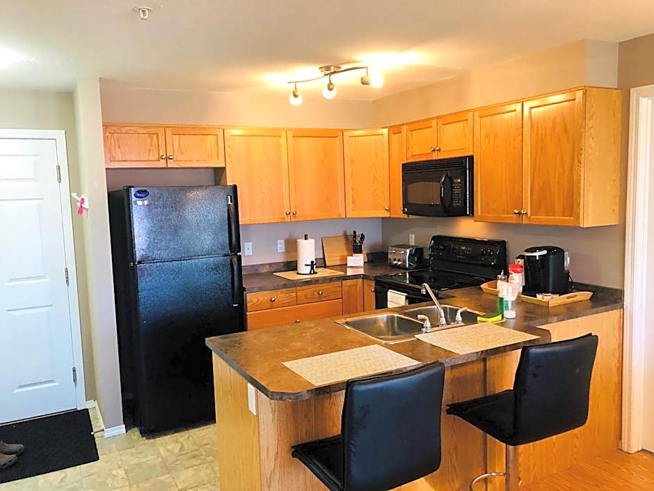 Quiet 2 Bed 2 Bath close to Westview Hospital