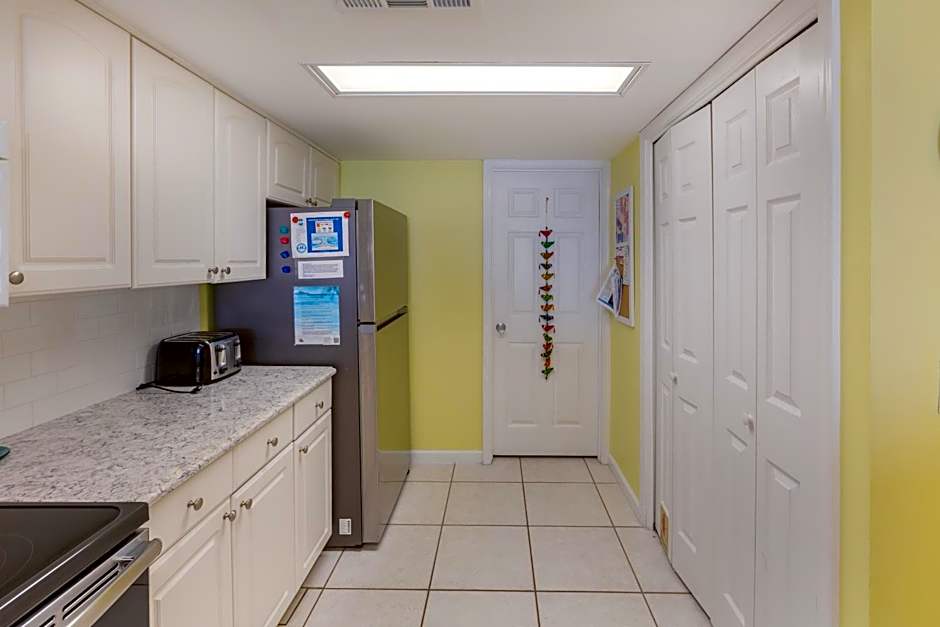 Destin Towers Book Early for 2026! Filling Up Fast