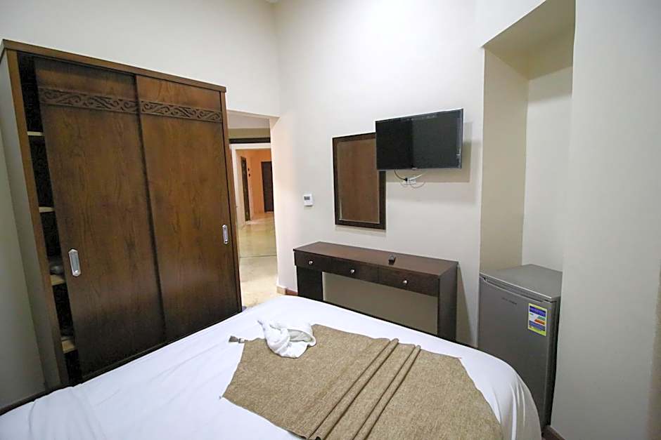 Miramar Talaat Harb Square