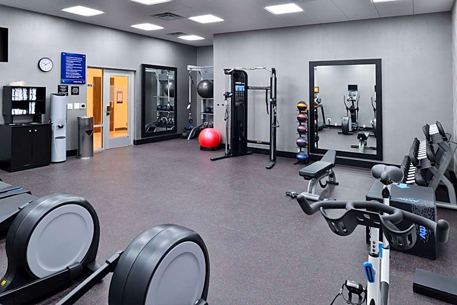 Hampton Inn & Suites Greensboro Downtown, NC