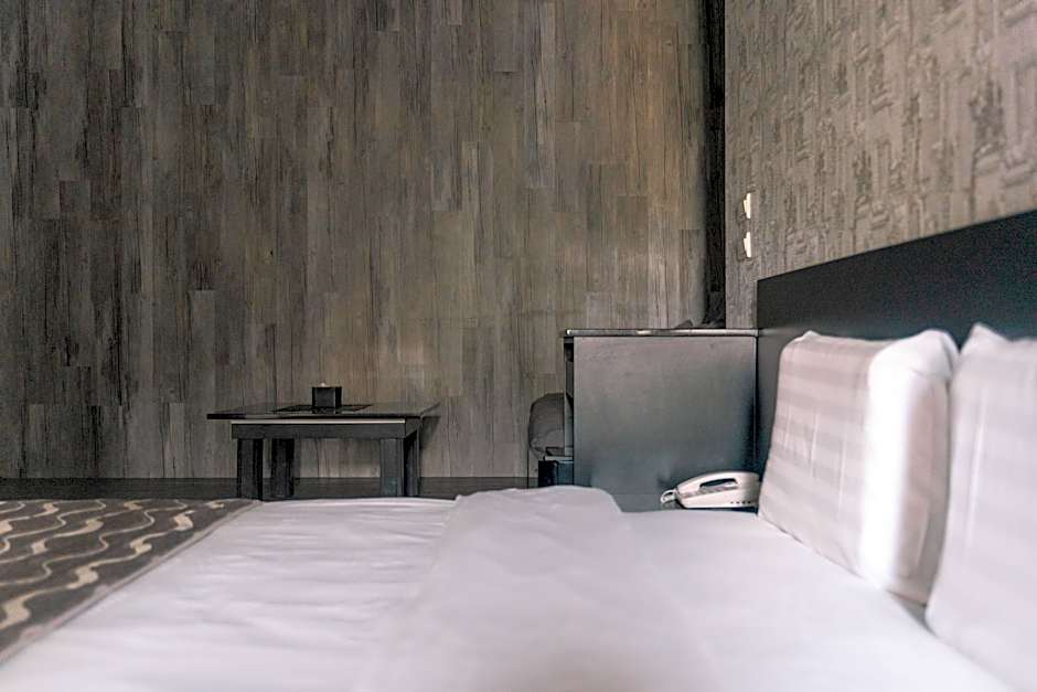 58˚ Hotspring Hotel